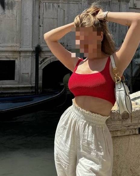 Ataköy Escort Bayan Ezgiyle Hayran Bırakan Güzellikler